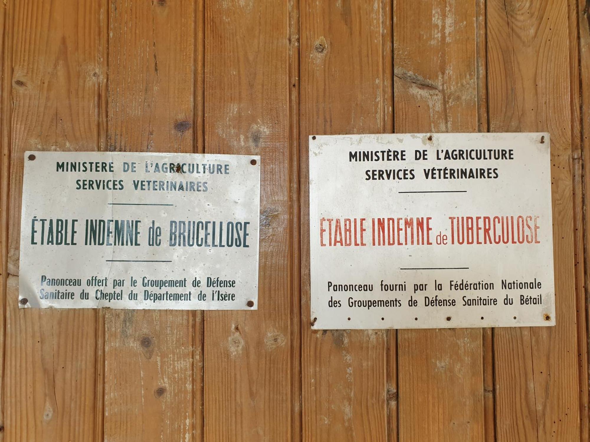 Chambres Et Table D'Hotes "La Pastorale Gourmande" Fr - Ne - En - De - It Marcollin Kamer foto